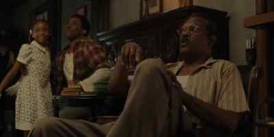 Told that nigger,
he left here with that sack of money, - The Piano Lesson