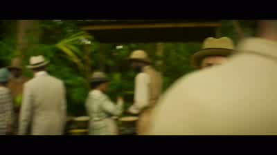 Told you not to wear trousers. - Jungle Cruise