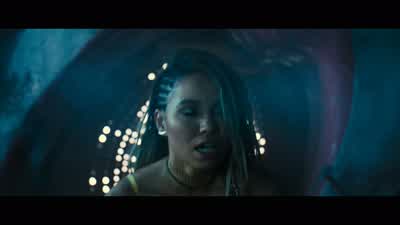 Told ya she had a killer voice - Birds of Prey: And the Fantabulous Emancipation of One Harley Quinn