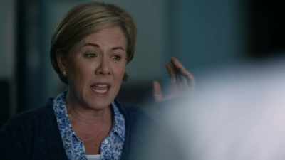 - Tom: Diane...
- (stammers) - Beyond