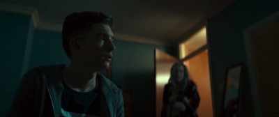 - Tom?
- Tea? Yeah, cool. - iBoy