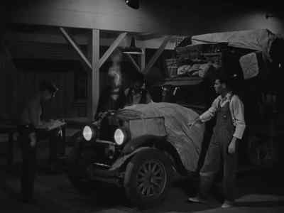 TOM: What's this here?
-Agricultural inspection. - The Grapes of Wrath