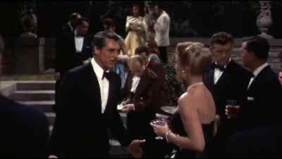 Tom, what's the matter? - Houseboat