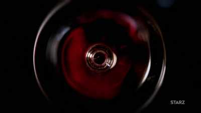 [Tomeka] Like a date rape drug
or something, - Confronting a Serial Killer