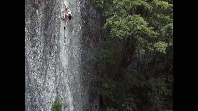 Tommy jumped
right back into climbing, - The Dawn Wall