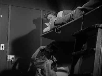 - Tommy, what is it?
- It's all right. I know who it is. - The Narrow Margin