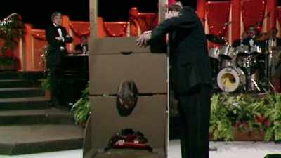 Tommy's ready to put it down, - Tommy Cooper Forever