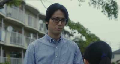 Tomo, take good care
of your mom. - Close-Knit