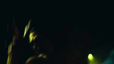 -TON (VO): Thermo?
-[infected snarling] - Dead Zone