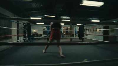 (Toni grunts) - Uppercut