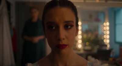 Tonight, forget about everything
that has happened. - Dancing on Glass