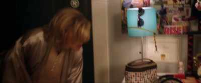 Tonight, I am
going to sing you - A Bad Moms Christmas