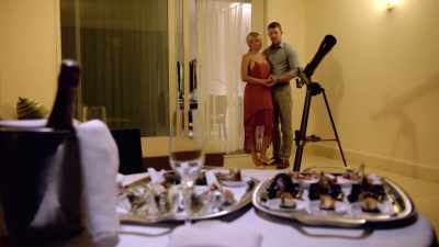 Tonight, I figured we could have
a romantic dinner, and stargaze. Open. - Love Is Blind