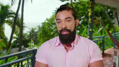 Tonight, I invite my sister to a restaurant - Love in Paradise: The Caribbean, A 90 Day Story