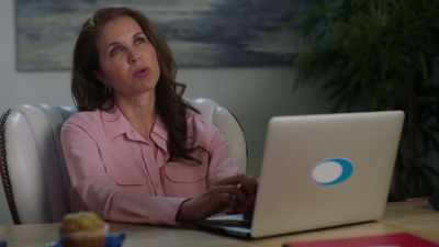 -Tonight?
-No, bob. Not tonight. - My Nightmare Office Affair