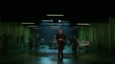 Tonight,
there are empty benches in there. - National Theatre Live: Nye