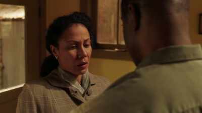 Tonight, you and me.
Dennis will look after Cady. - The Bletchley Circle: San Francisco