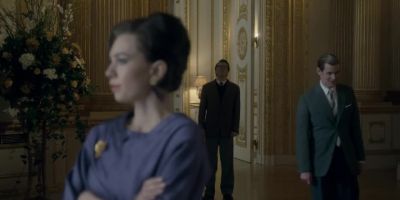 - Tony.
- Dear boy. - The Crown