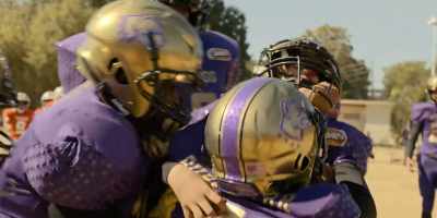 - TONY: Get off me!
- (WHISTLE BLOWING) - The Underdoggs