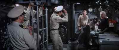 Tony, Linc will help you
load the torpedo. - Assault on a Queen