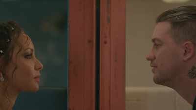 Too $hort's "Gettin' It"
playing... - Blindspotting