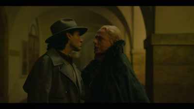 Too old to play Hamlet,
too young to play Polonius. - Interview with the Vampire