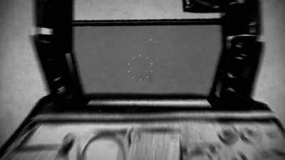 Torres locks in his target
and prepares to fire... - Alien Endgame