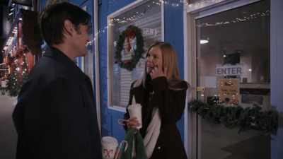 Tory's also
set on going back to work. - Everything Christmas