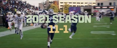 - Touchdown Jackson State!
- [crowd cheering] - Coach Prime