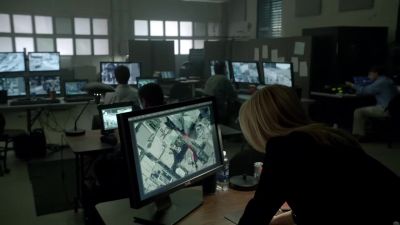 Towards Garfield Plaza, it looks like. - Homeland
