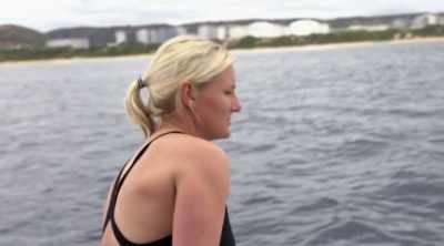 Towner is an old hand at
diving with great whites. - Shark Attack Files