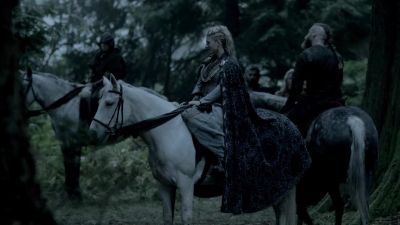 (Townspeople chatter) - Vikings