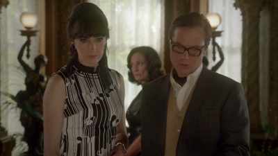 Toxicodendron radicans. - Ms Fisher's Modern Murder Mysteries