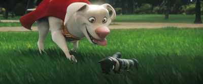 [TOY SQUEAKS] - DC League of Super Pets