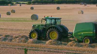 (tractor engine revving)
(dramatic music) - The Machines That Built America