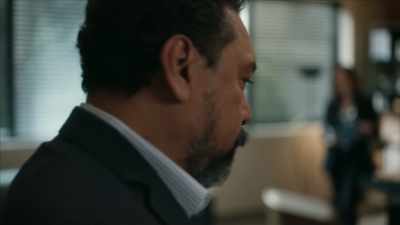 Tracy, please, the Bureau
needs a rapid-response unit - The Rookie: Feds