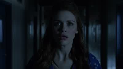 Tracy? Lydia? Thank God. I need your help. What do you need? What can I do? I need you to scream. - Teen Wolf