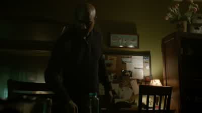 Tracy's claws. - Teen Wolf