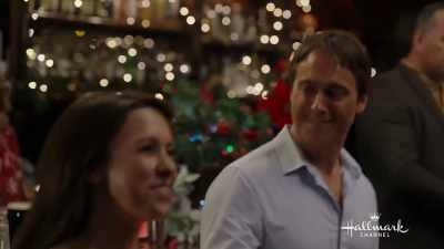(traditional
Irish music playing) - Christmas at Castle Hart