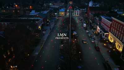 (traffic droning)
(eerie music continues) - It’s Beginning to Look a Lot Like Murder