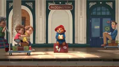 [train whistles] - The Adventures of Paddington