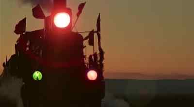 [TRAIN WHISTLING] - Relic Hunter