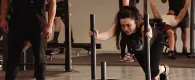 TRAINER: Push, push!
Okay, dig deep! - Fighting with My Family