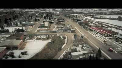 [Trainor] The bulldozer came out
onto the highway and pulled off, - Tread