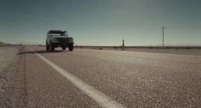我認為《traitor》是其中一首 我最喜歡的自家創作 - OLIVIA RODRIGO: driving home 2 u (a SOUR film)