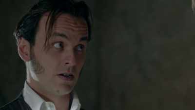 Tranquila.
[ Whimpering ] - Grand Hotel