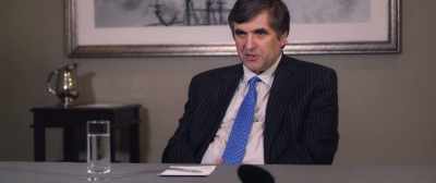 - [Translator] There were two interviews - Revealing Ukraine