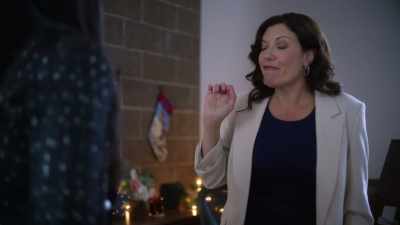 Travel show hostess
with the mostest, - The Holiday Proposal Plan