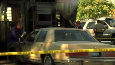 Treads lead toward the street. - CSI: Crime Scene Investigation