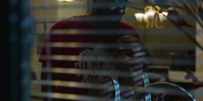 (Tremaine laughs) - Red Flagz